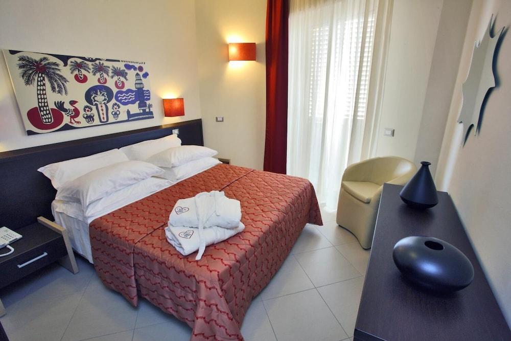 Noha Suite Hotel 리치오네 외부 사진