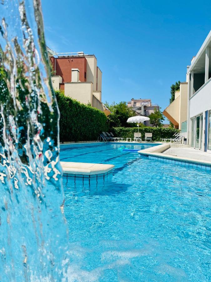 Noha Suite Hotel 리치오네 외부 사진